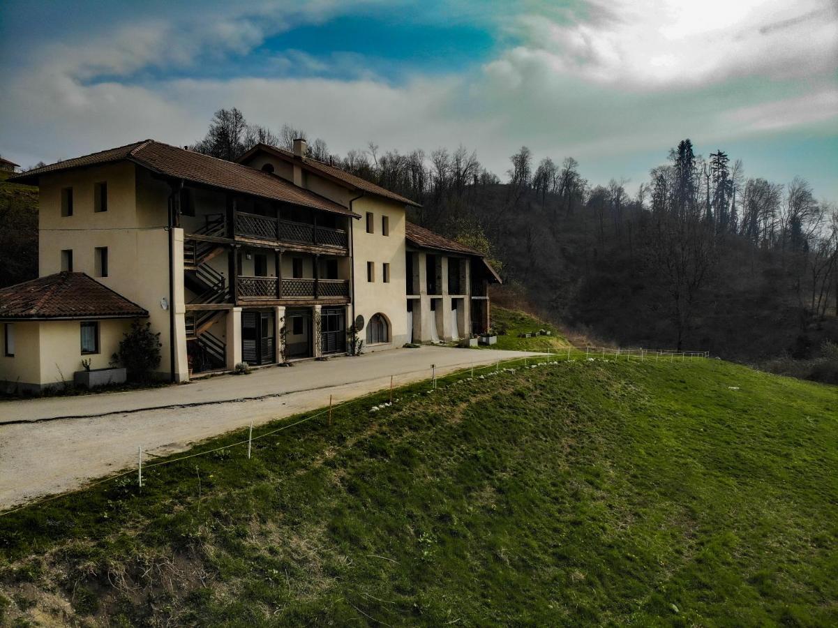 Appartamento Immerso Nella Natura Con Parcheggio - Genziana Sois Exterior foto